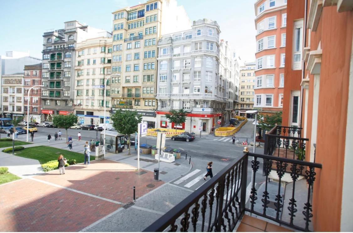 Hostal Costآكورونيا المظهر الخارجي الصورة