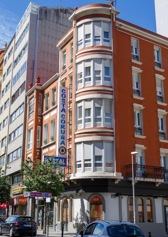 Hostal Costآكورونيا المظهر الخارجي الصورة