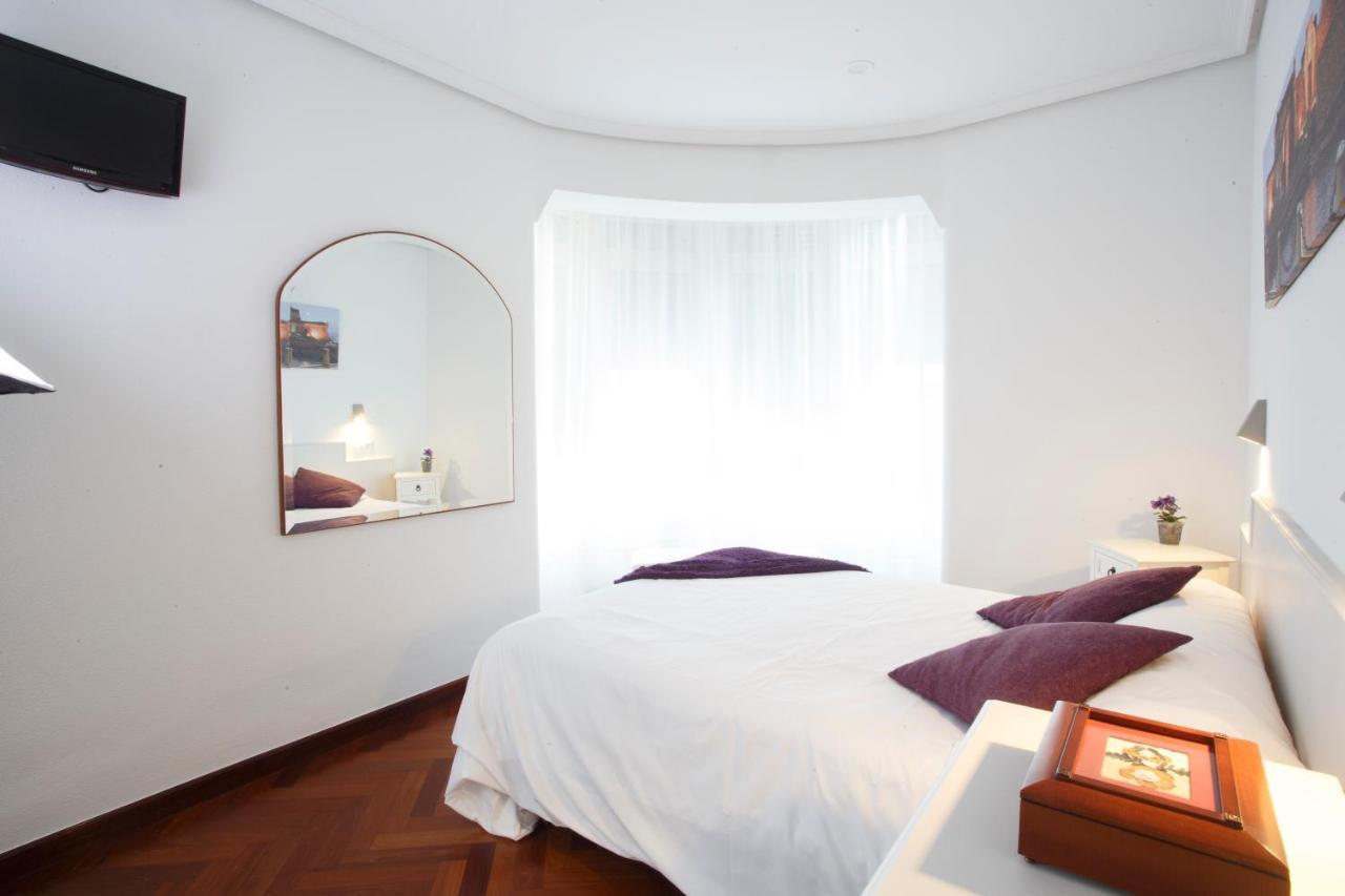 Hostal Costآكورونيا المظهر الخارجي الصورة